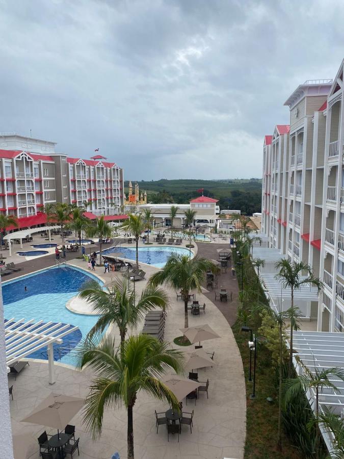 Enjoy Thermas Water Park Resort Aguas de Sao Pedro Exterior photo